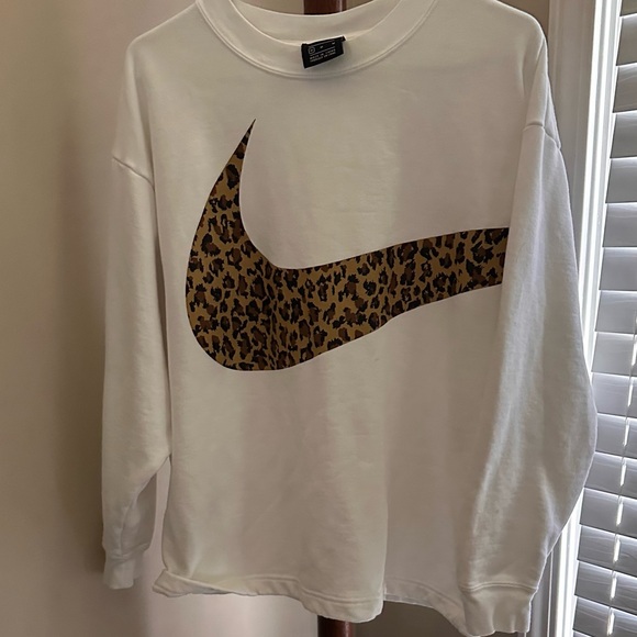 Nike Sweaters - Nike White Sweater with Leopard Print Logo